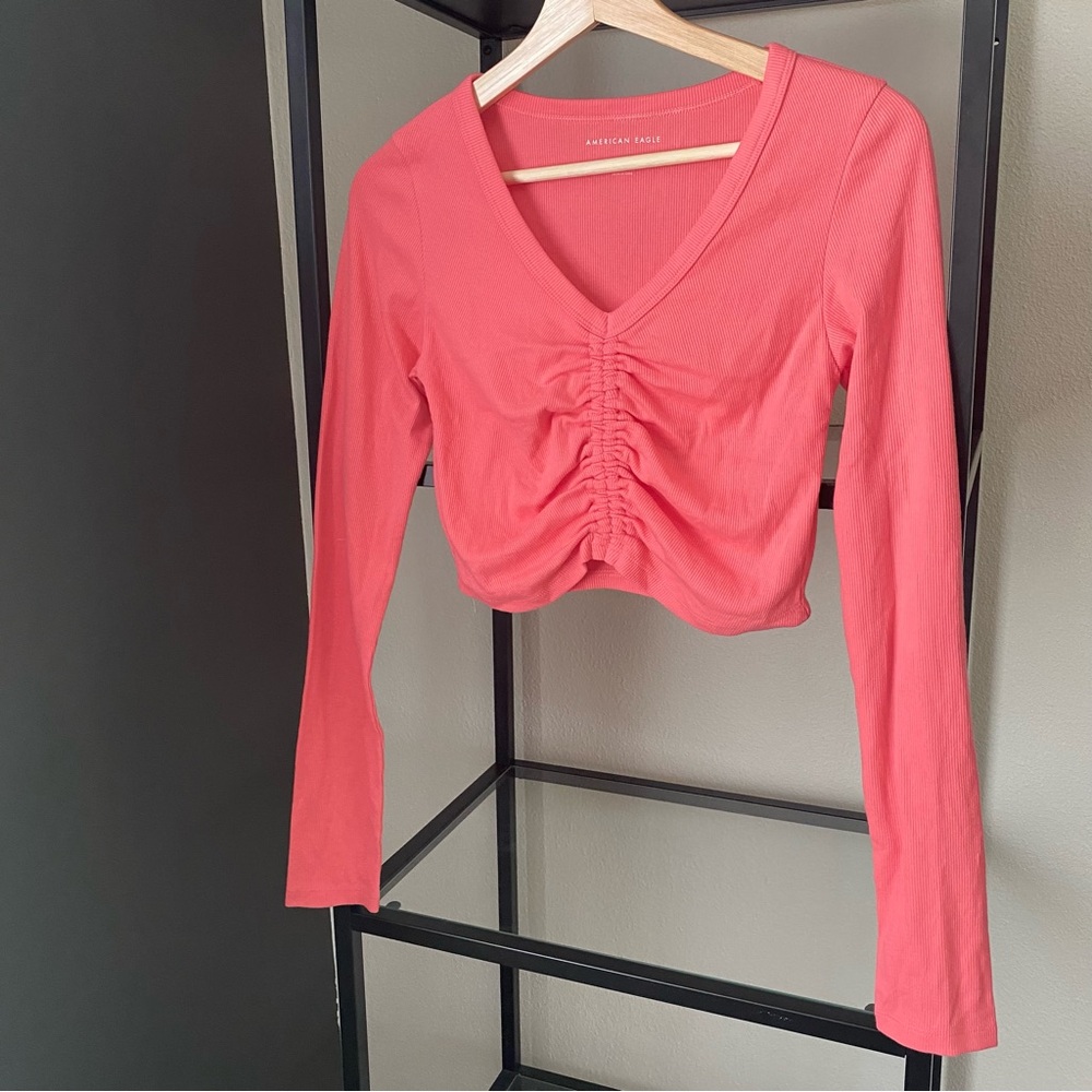 American Eagle Ruched Cropped Long Sleeve Top